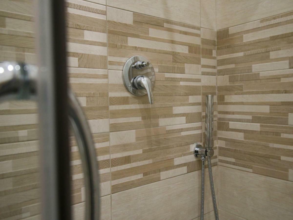 נאפולי B&B Pisadog מראה חיצוני תמונה