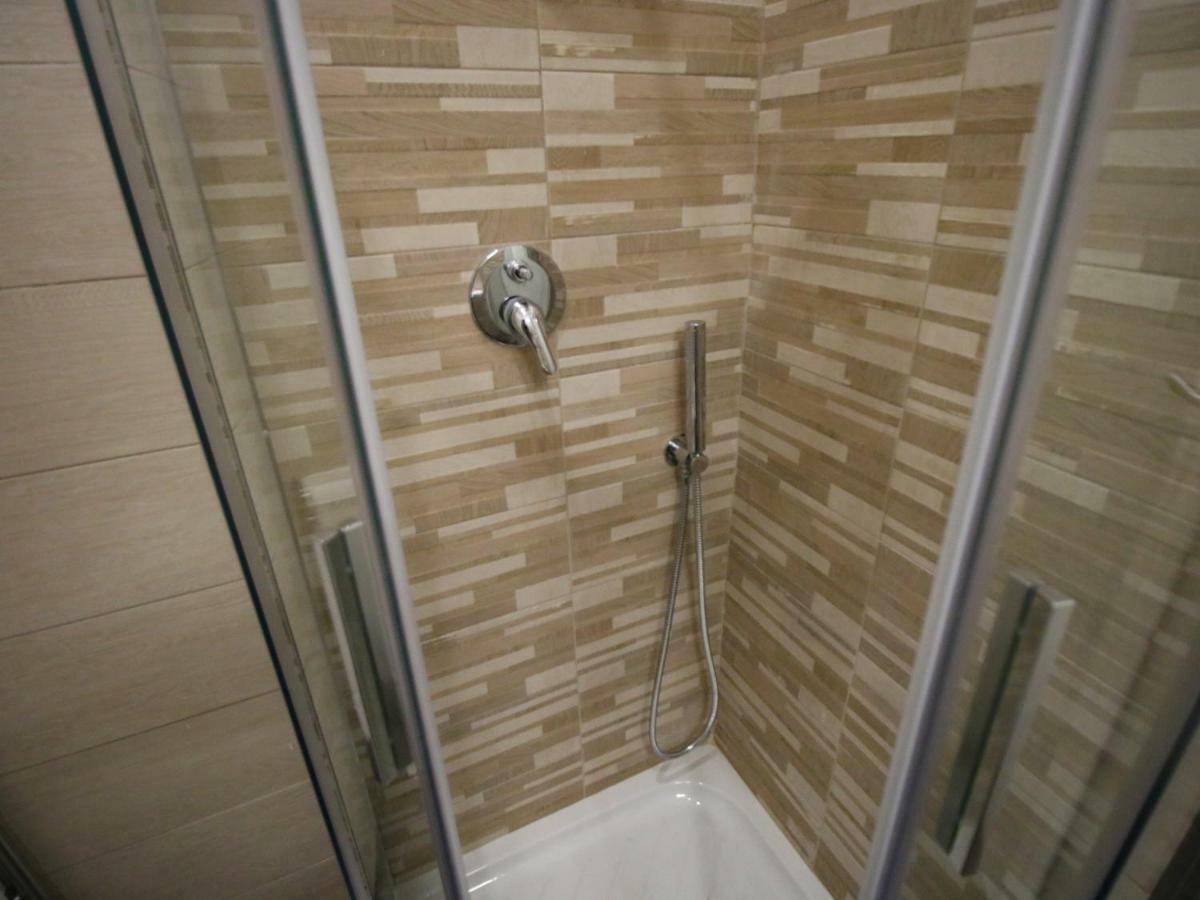 נאפולי B&B Pisadog מראה חיצוני תמונה