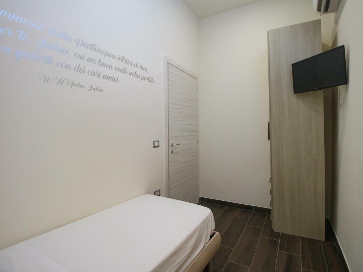 נאפולי B&B Pisadog מראה חיצוני תמונה